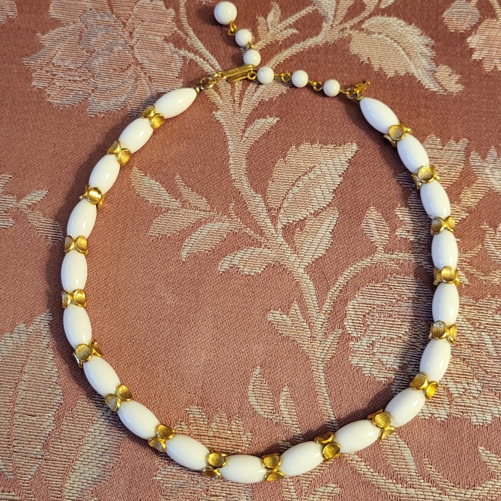 Trifari Vintage Necklace